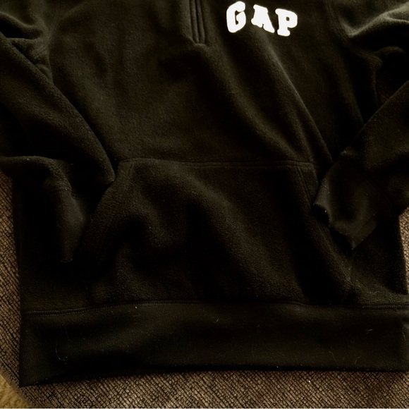 Gap Kids 1/4 Zip Mock Fleece Pullover - Picture 5 of 6